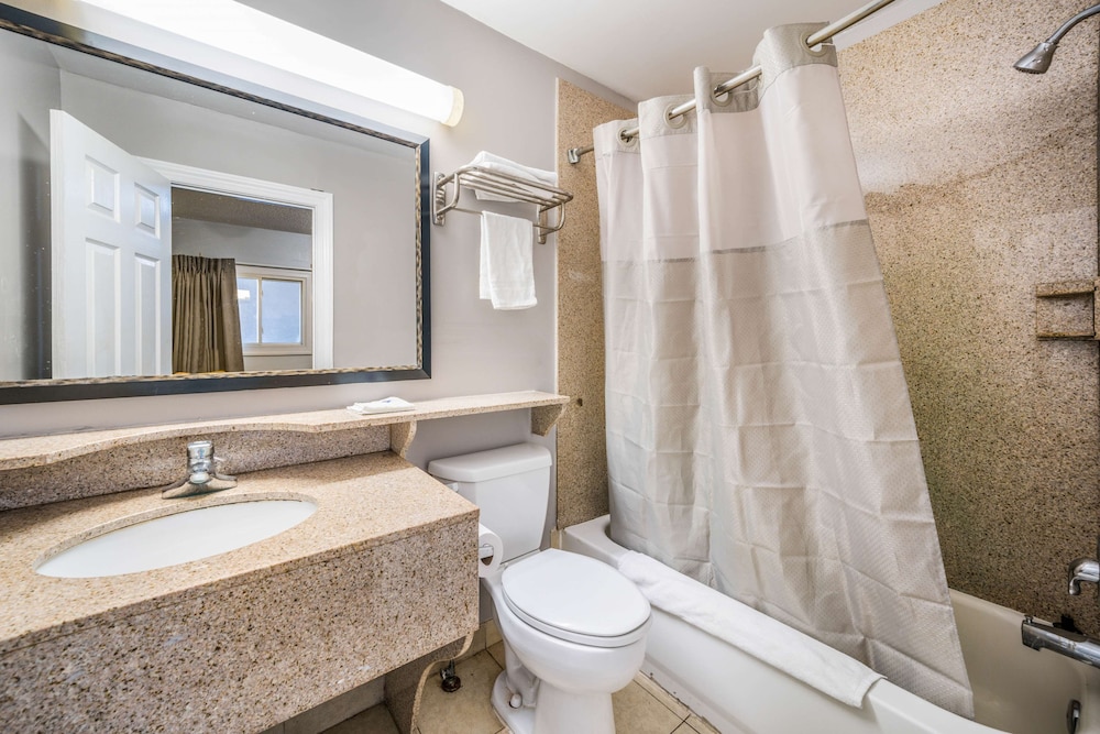 Motel6 Toms River, NJ - Near Seaside Heights 65/69