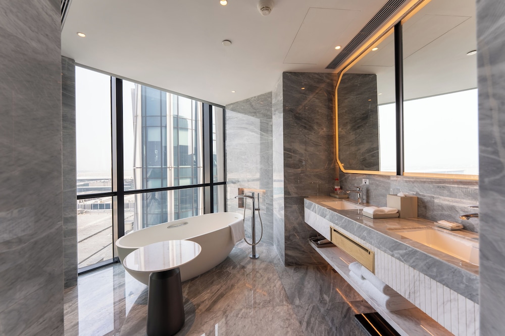 Hyatt Regency Hangzhou International Airport 42/43