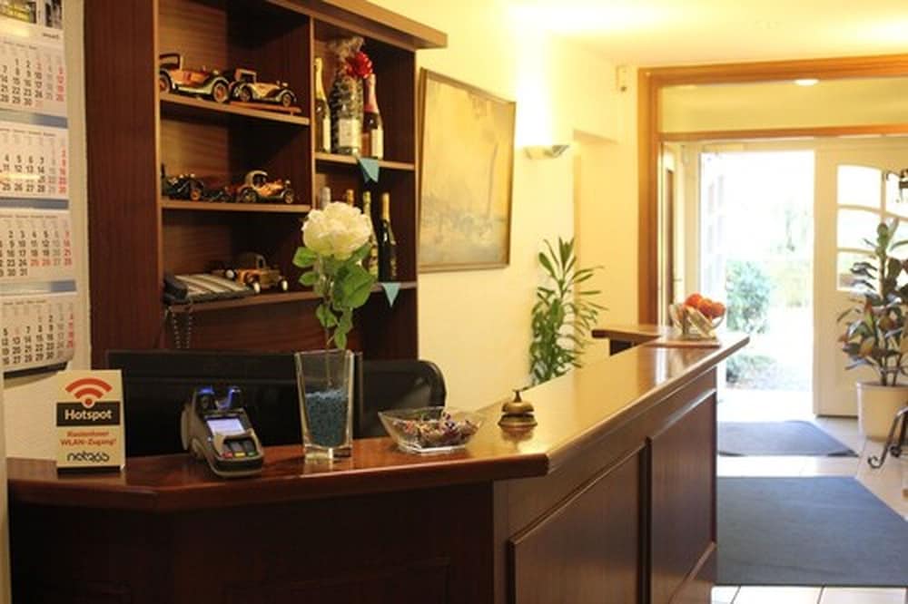 Hotel Altenwerder Hof 7/29