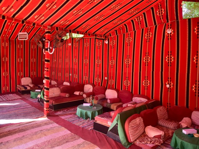 Dive Inn Resort 73/107