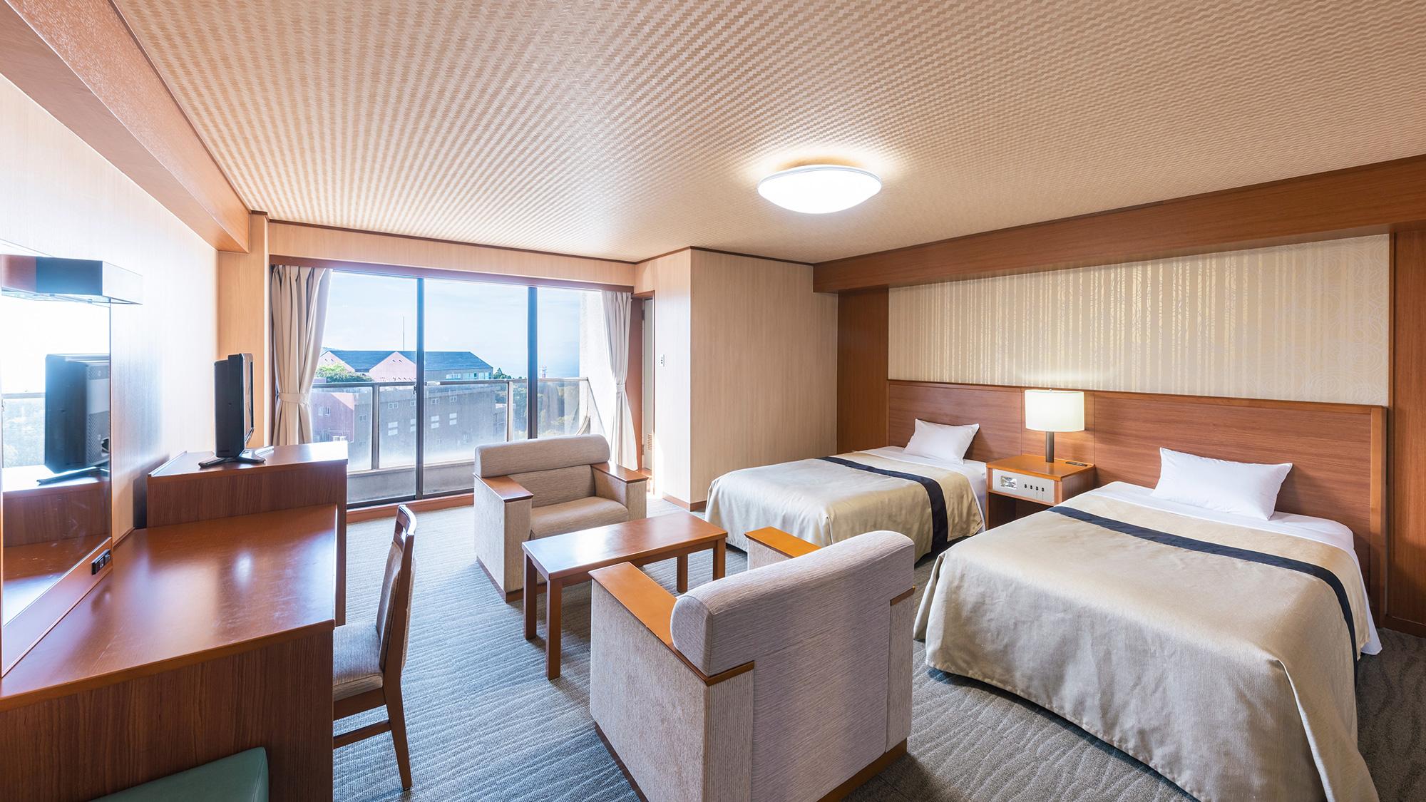 Japanese Western, Deluxe, Twin Beds, Ocean View, Tatami