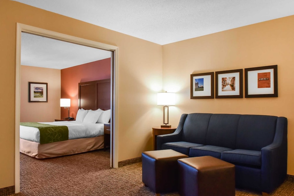 Comfort Suites Downtown Carlisle 10/37