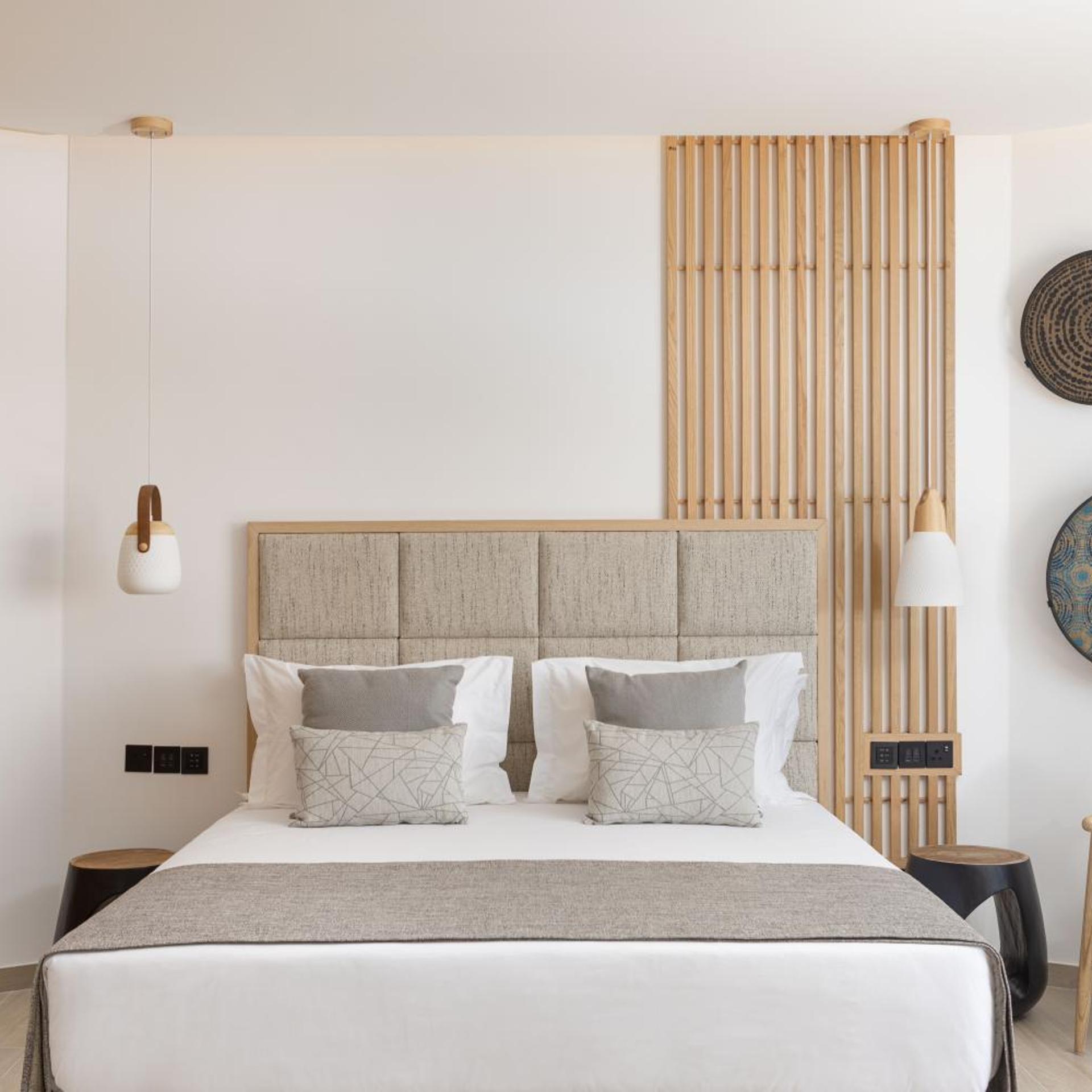 Athina, Suite, King Bed, Sea View, Outdoor Jetted Tub
