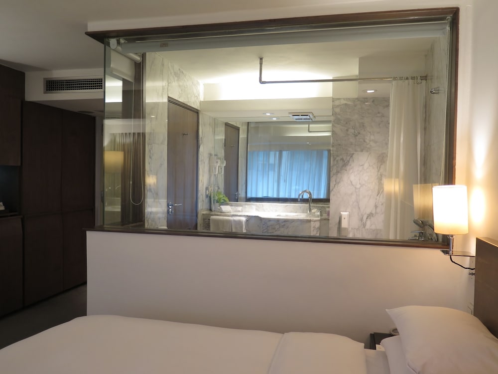 United Taipei Hotel 4/28