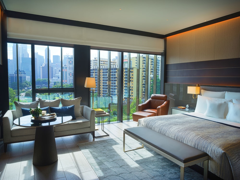 INTERCONTINENTAL SINGAPORE ROBERTSON QUAY 19/78