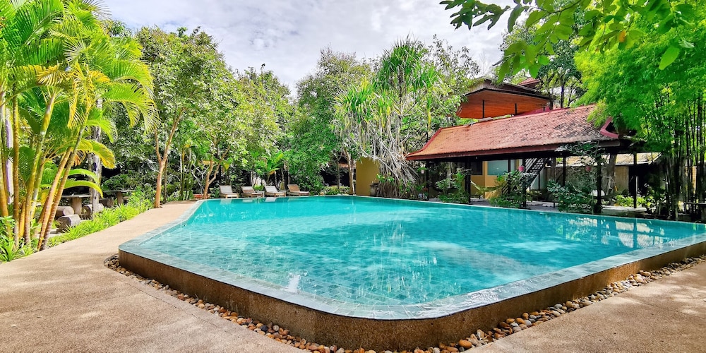 Palm Village Resort Spa 41/50