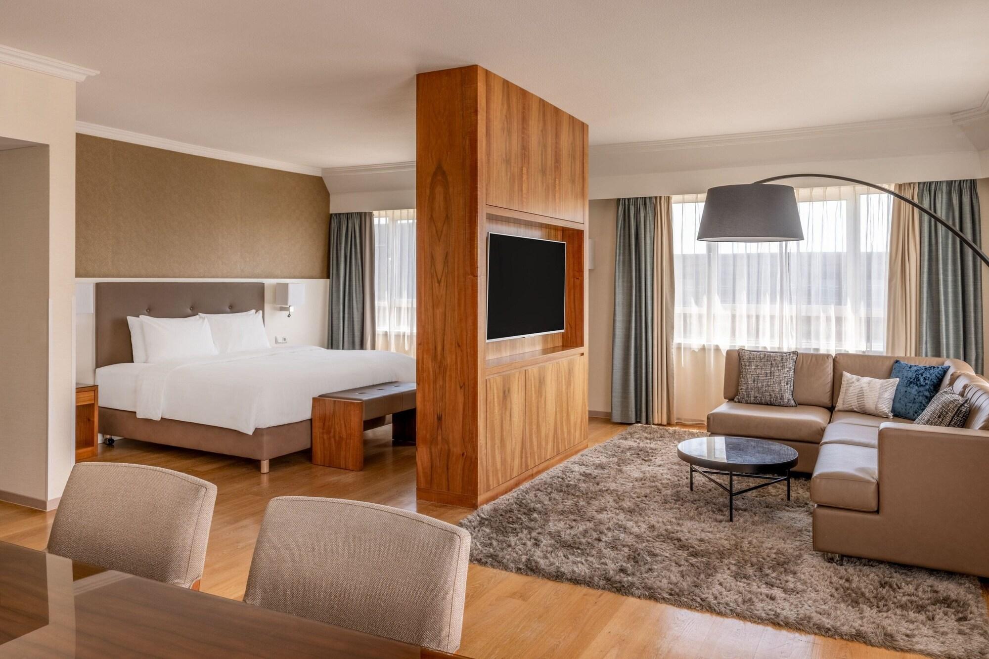 1 Bedroom, Suite