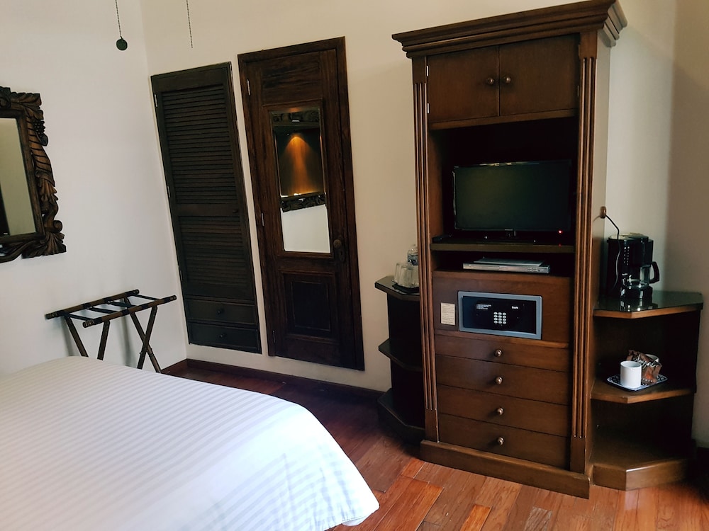 Hotel Mi Solar 45/68