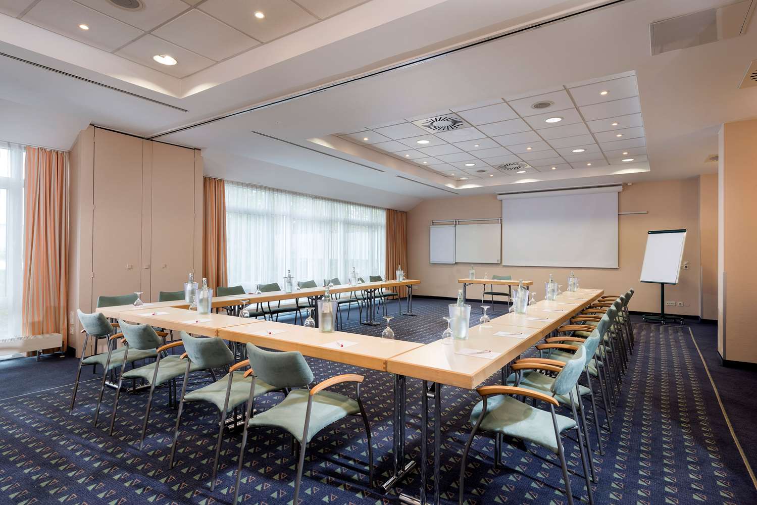Ramada by Wyndham Hannover 35/43