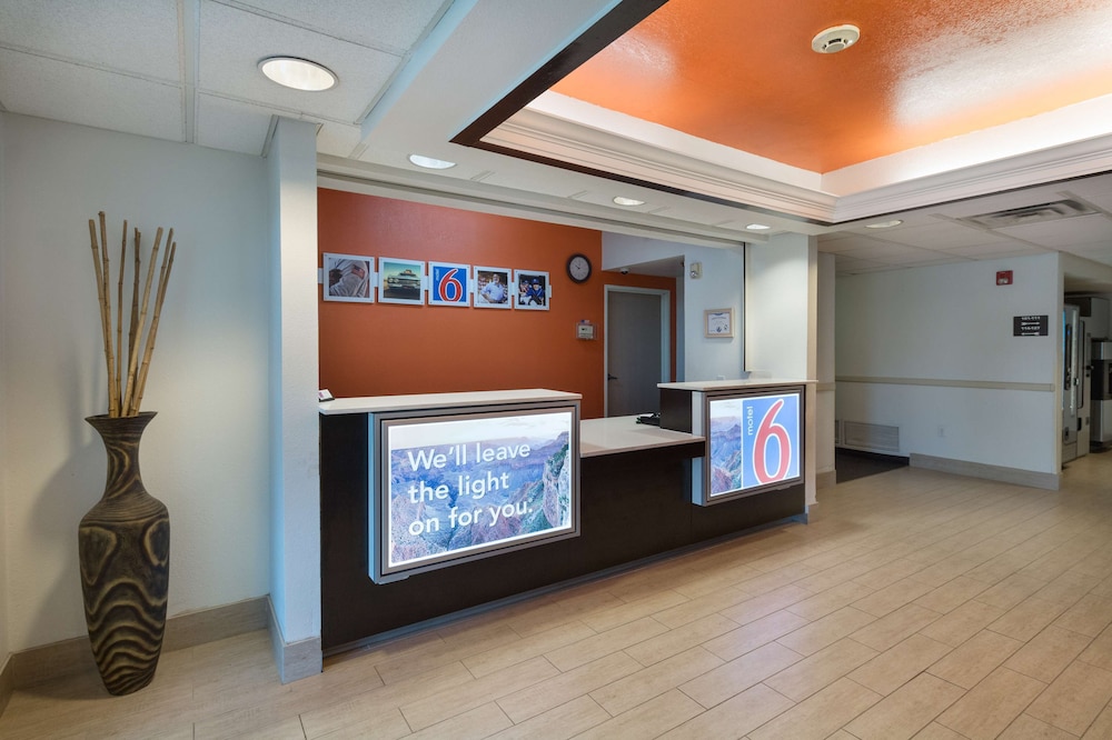 Motel6 Hillsboro, TX 11/40