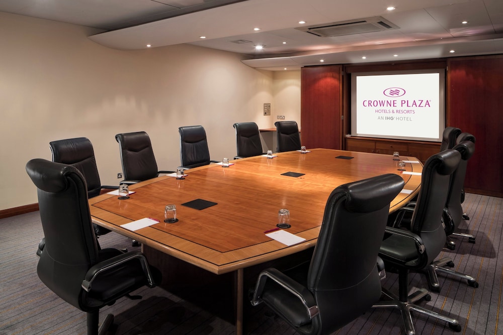 Crowne Plaza Nottingham 40/48