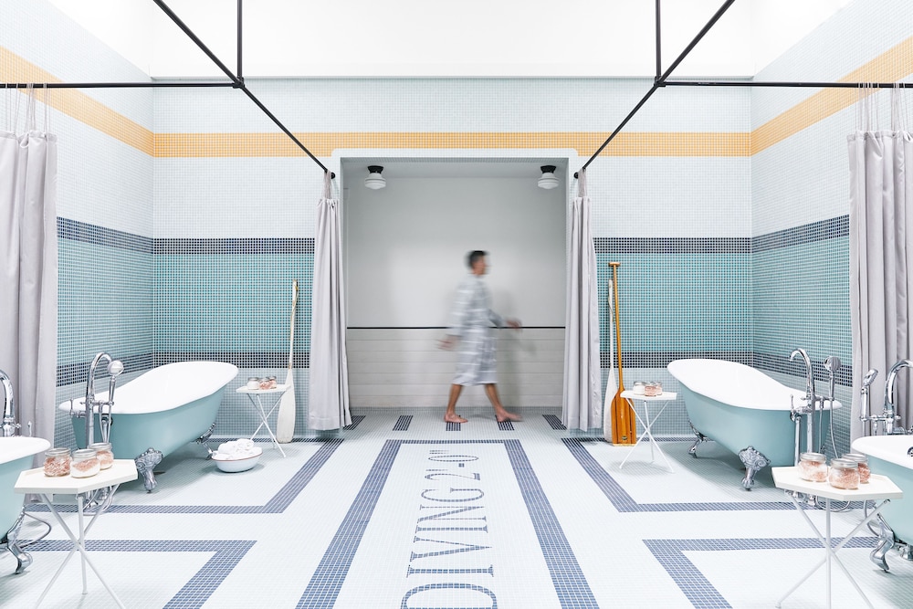 Calistoga Motor Lodge And Spa 8/48