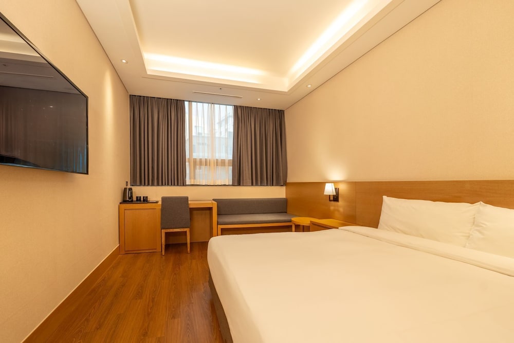 Arban Hotel 22/67