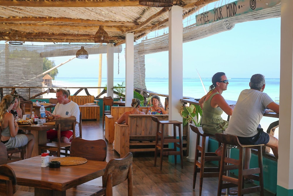 Jambo Resort by Mambo Hotels 30/50