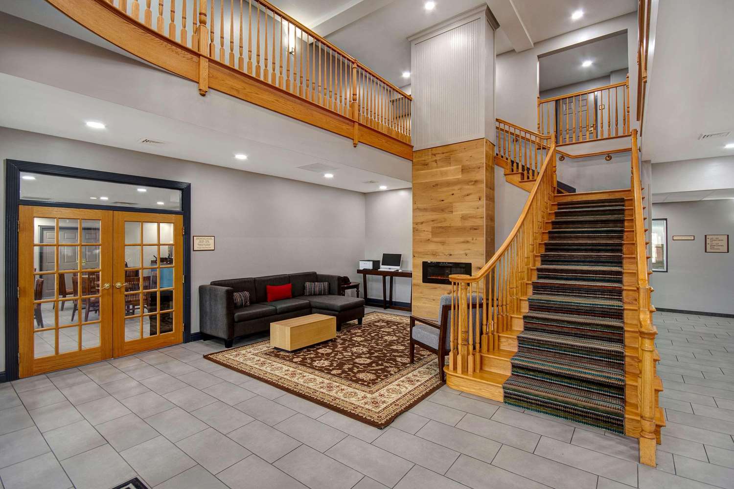 Country Inn & Suites By Radisson Cincinnati Airport KY 11/19
