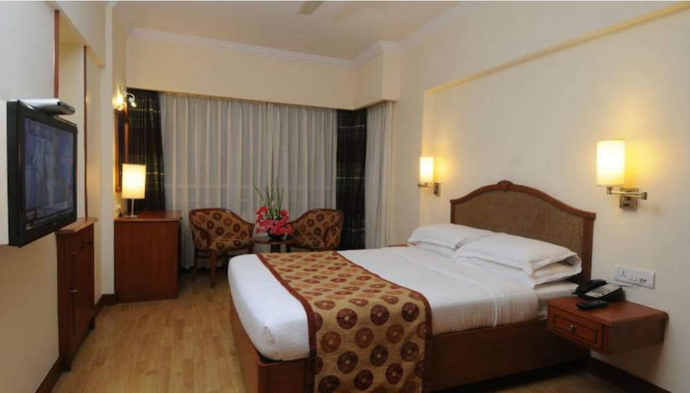 Fariyas Hotel Mumbai 17/50