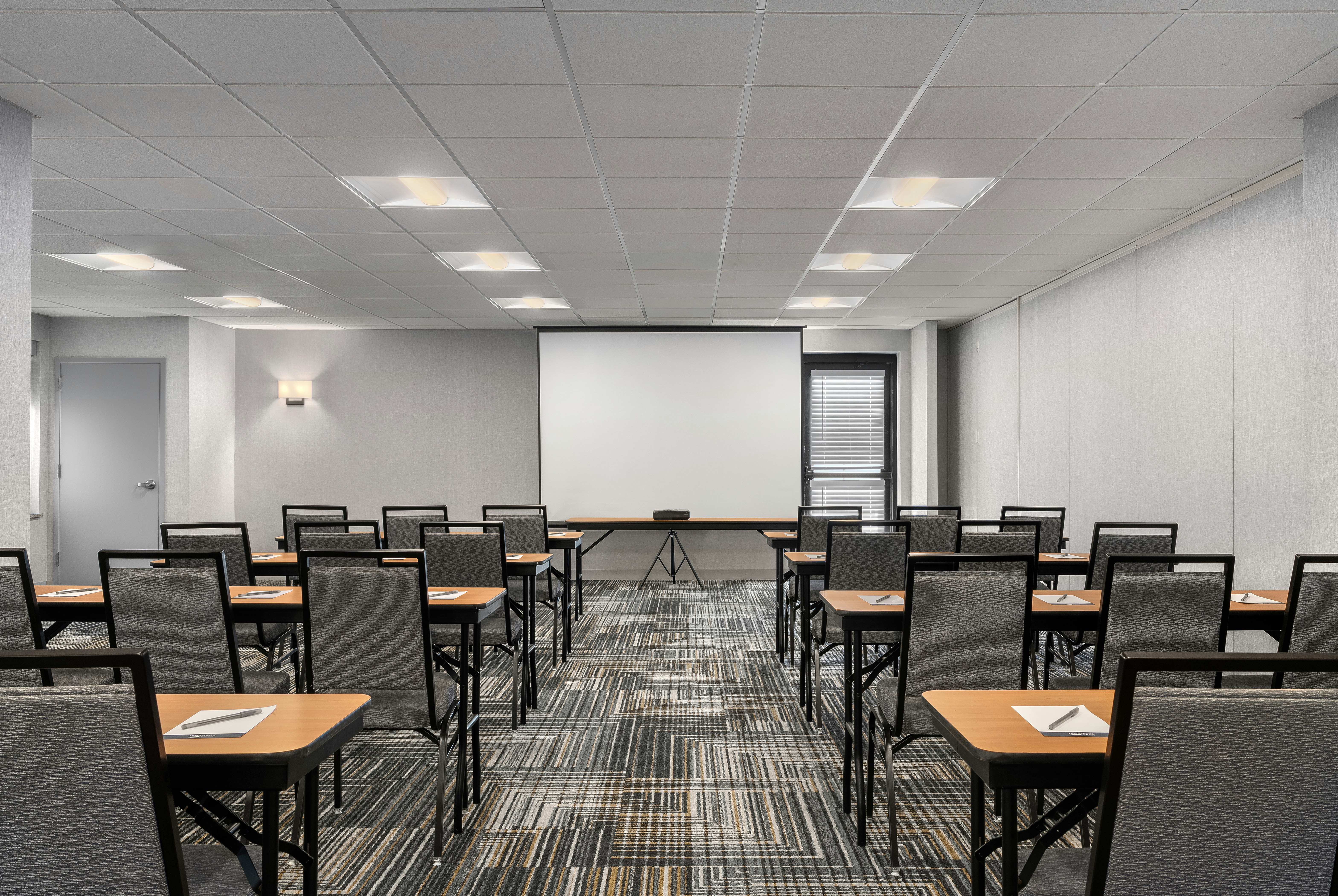 Homewood Suites by Hilton Newtown - Langhorne, PA 19/20