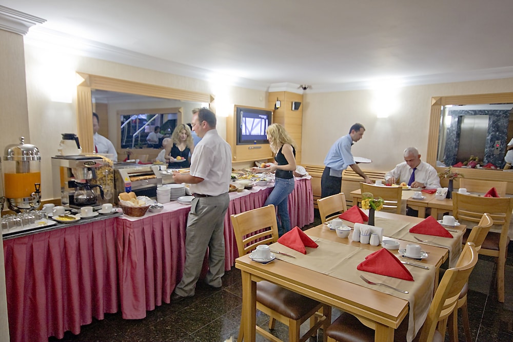 Star Hotel Taksim 51/61