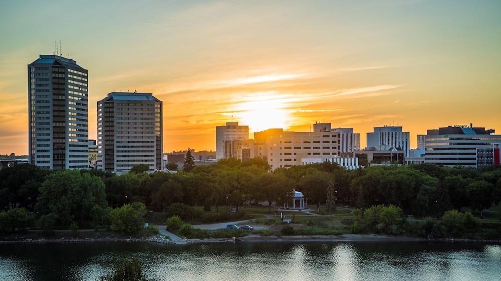 Delta Hotels By Marriott Saskatoon Downtown 10/35