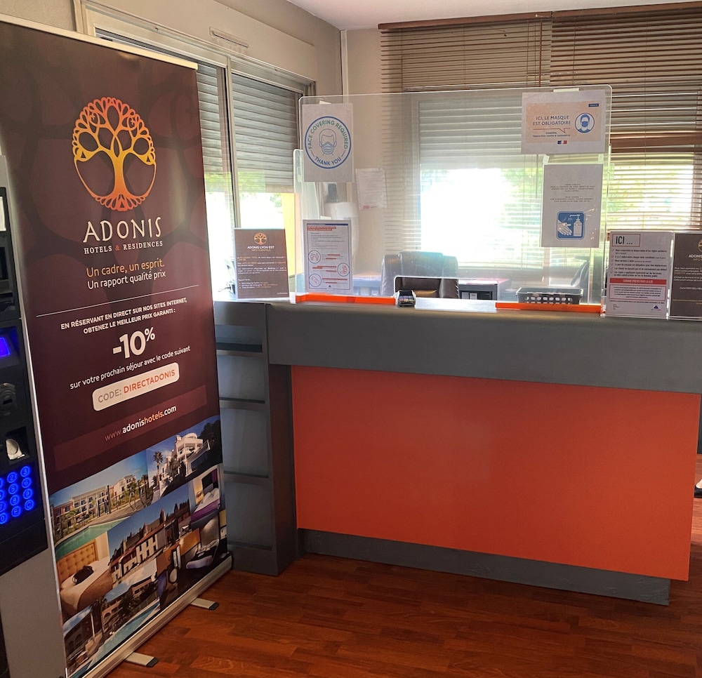 Adonis Lyon Est Hotel Artys 7/40