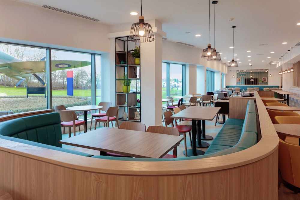 Hampton By Hilton Edinburgh Airport 45/56