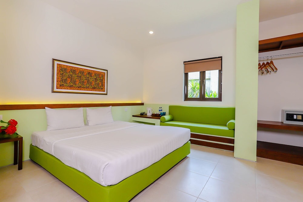 Ketapang Indah Hotel 11/50
