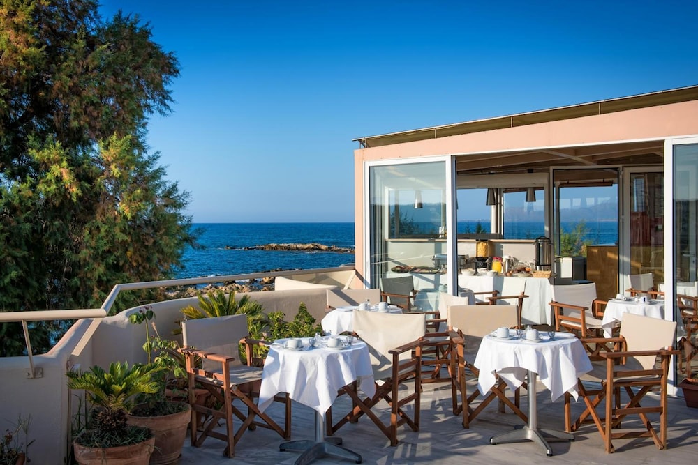 Seafalios Apartments 28/40