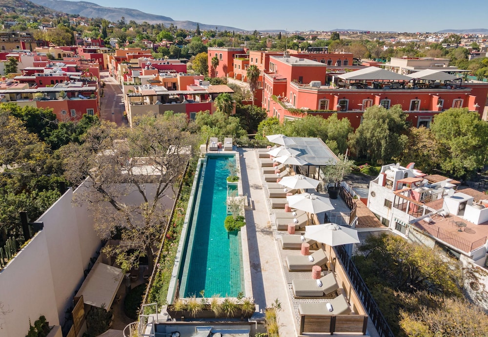 Numu Boutique Hotel 51/58