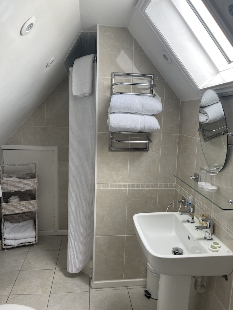 Grosvenor Lodge Guest House 12/18