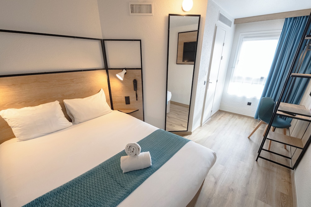 STANDARD, DOUBLE BED