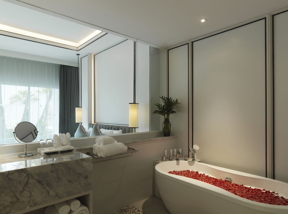 Chanalai Romantica Resort, Kata Beach - Adults Only 31/65