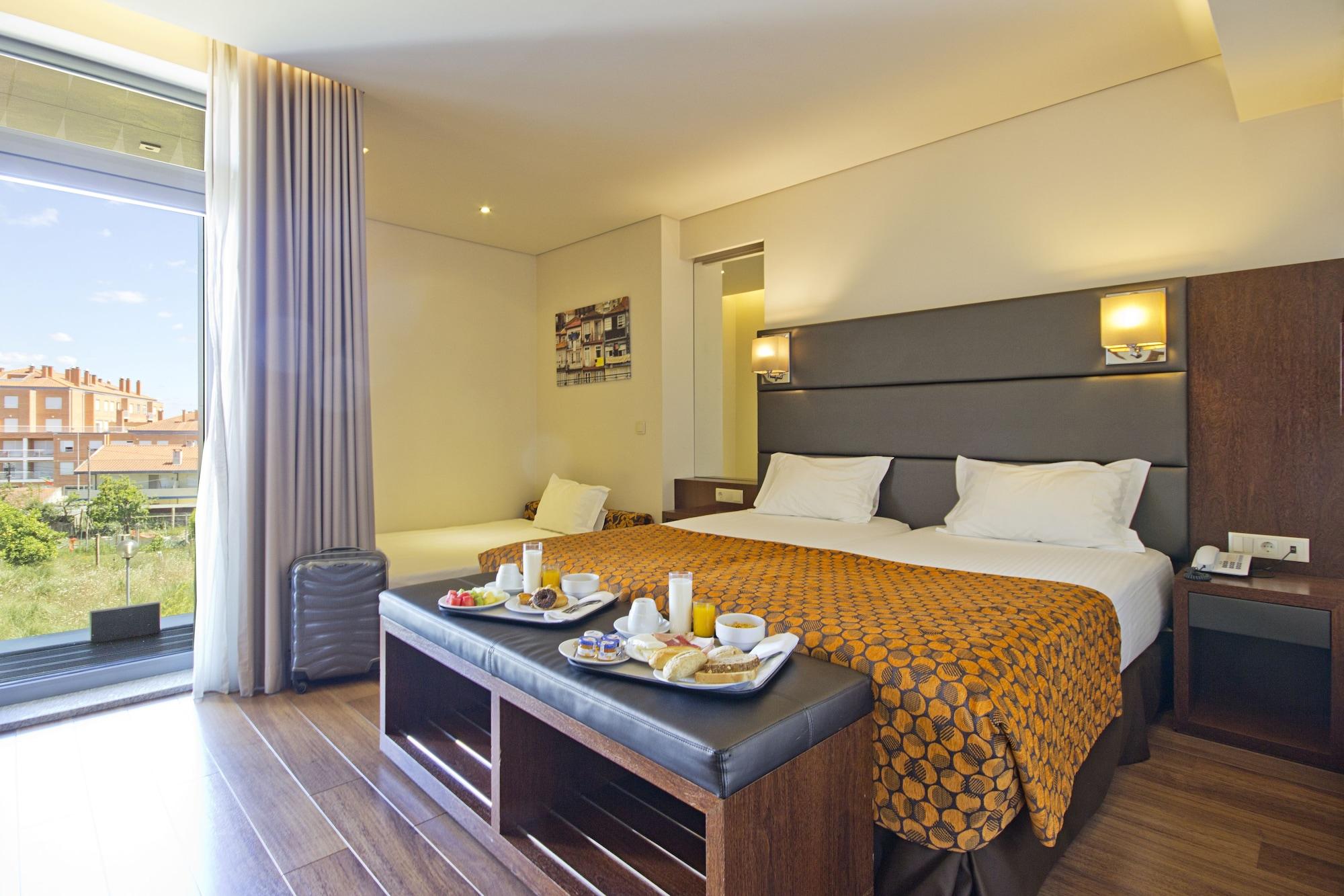 Room, Double or Twin Bed, with Extra Bed
