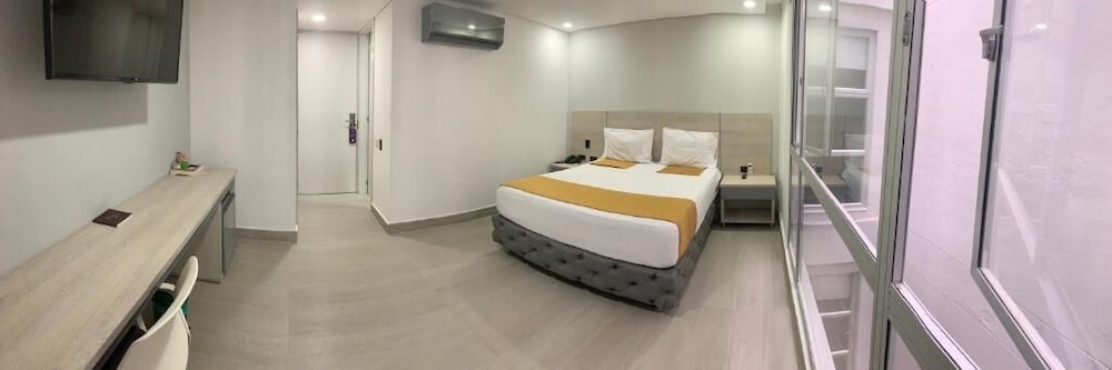 Hotel Loup 38/38