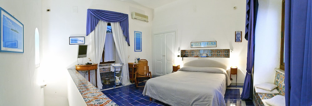 Villa Angelina 13/48