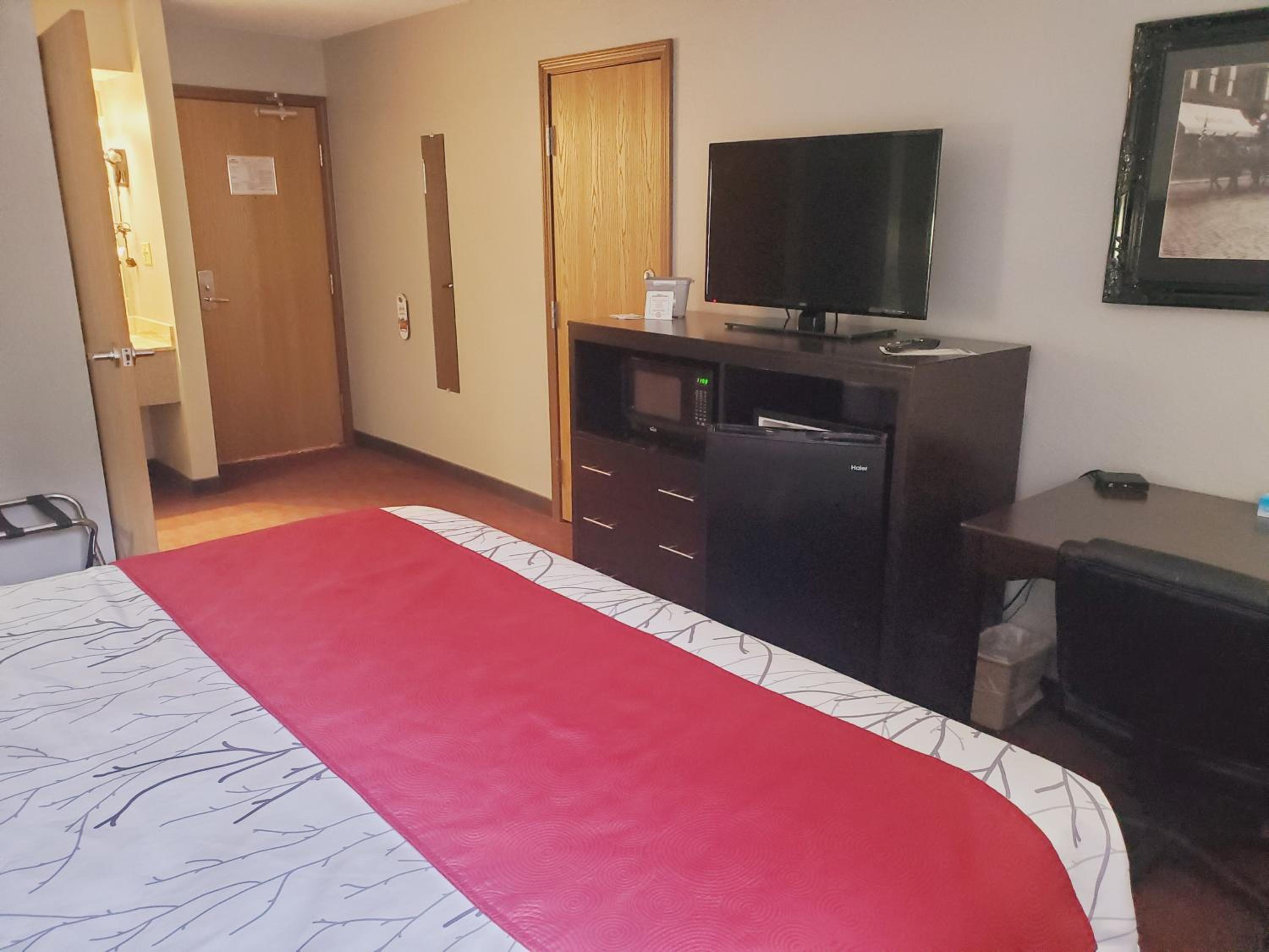 Blackstone Lodge Suites 18/50