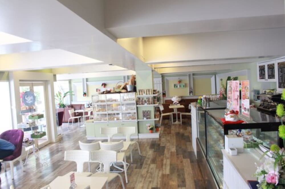 Vwish Hotel 3/80