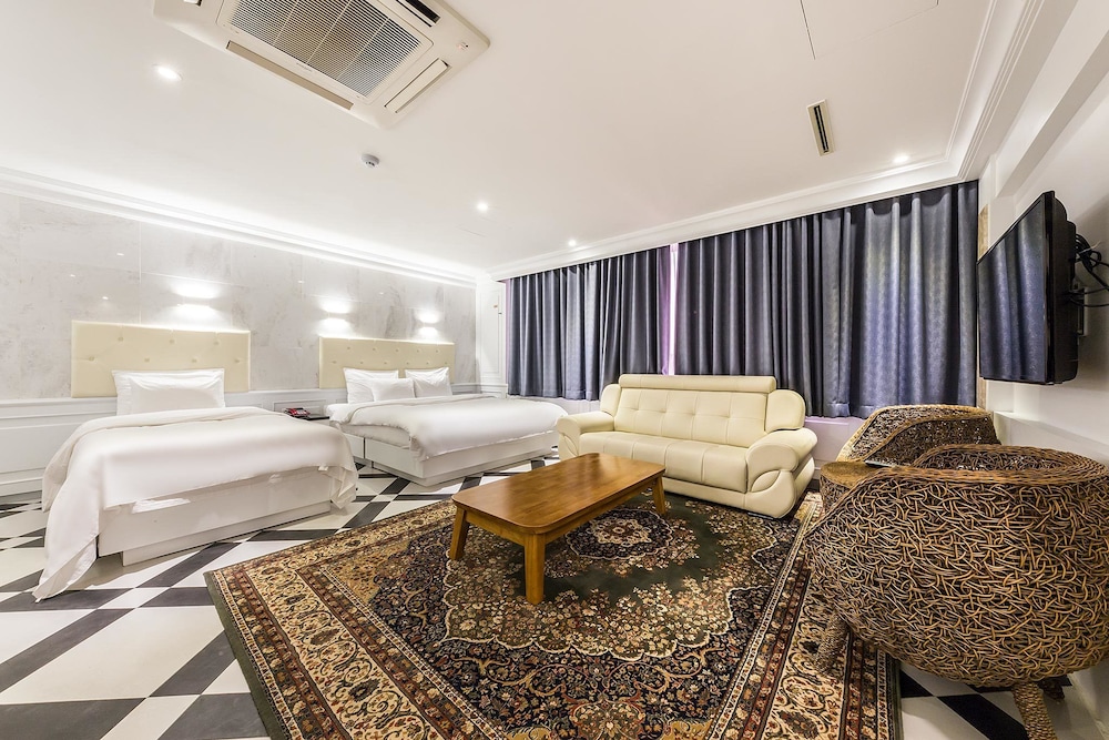 Hotel Cullinan Jongno 27/50