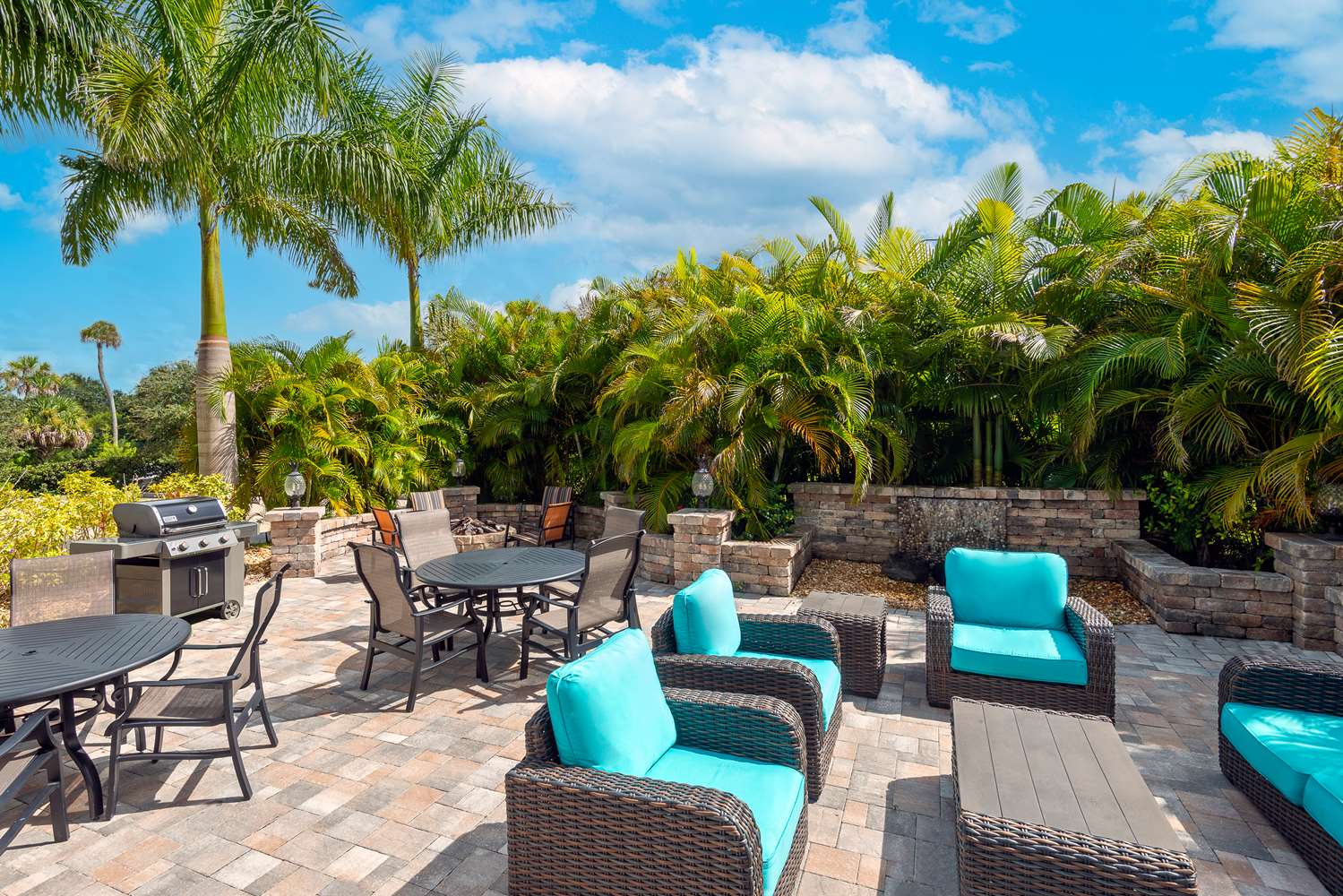 Coral Pointe Sarasota, an Ascend Collection Hotel 28/37