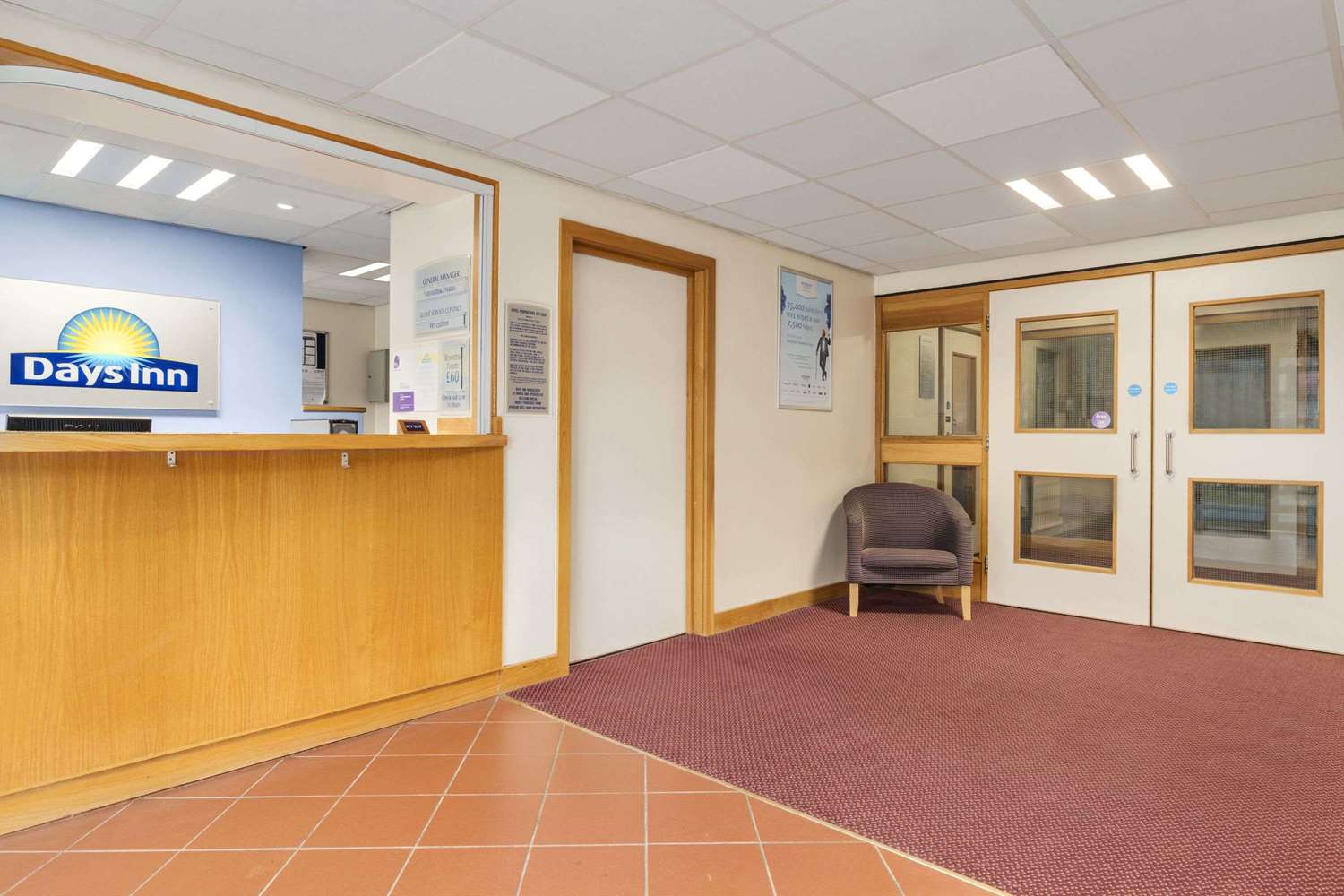 Days Inn by Wyndham Winchester M3 3/11