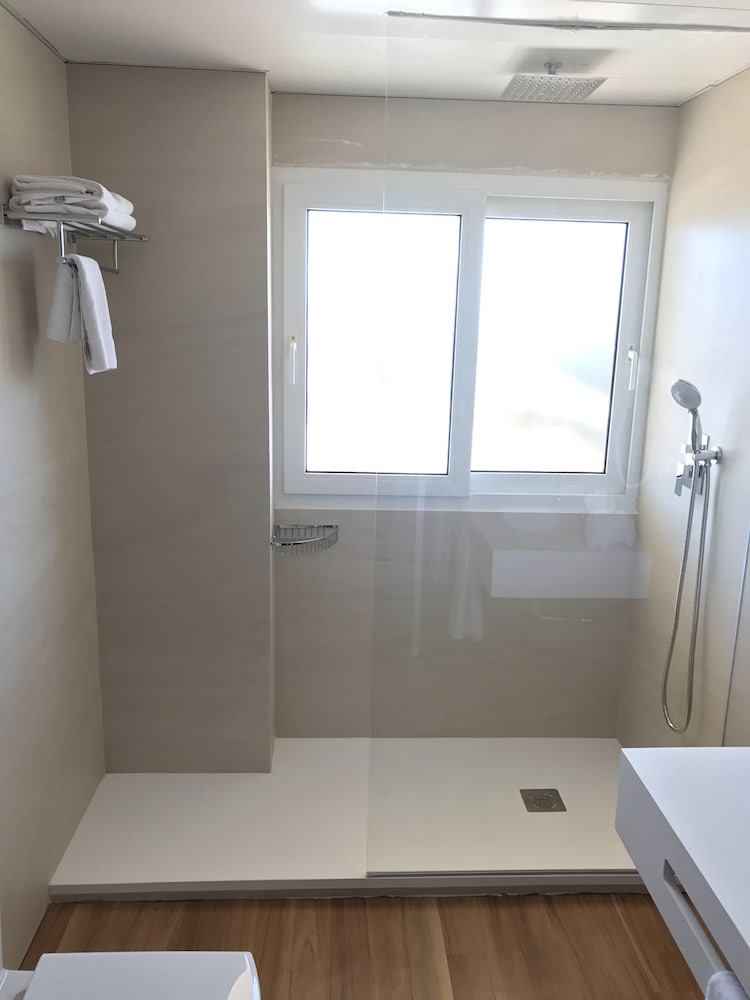 GRAN HOTEL DEL COTO 24/28