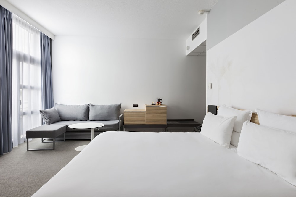 Novotel Tours Centre Gare 20/65