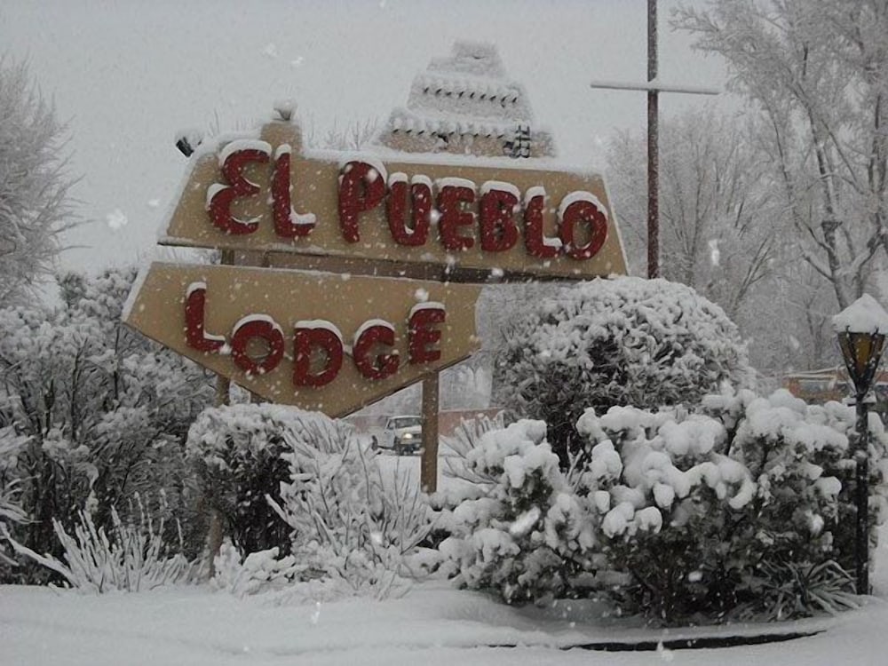 El Pueblo Lodge 41/71