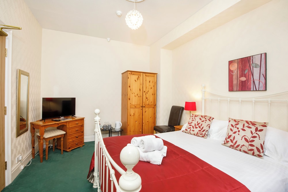 St Mary's Guest House 14/50