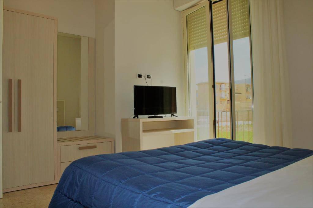 Zibibbo Beach Apartments 15/28