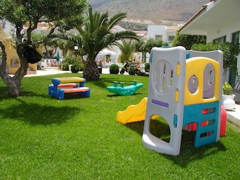 Nikolas Villas Apartments 28/43