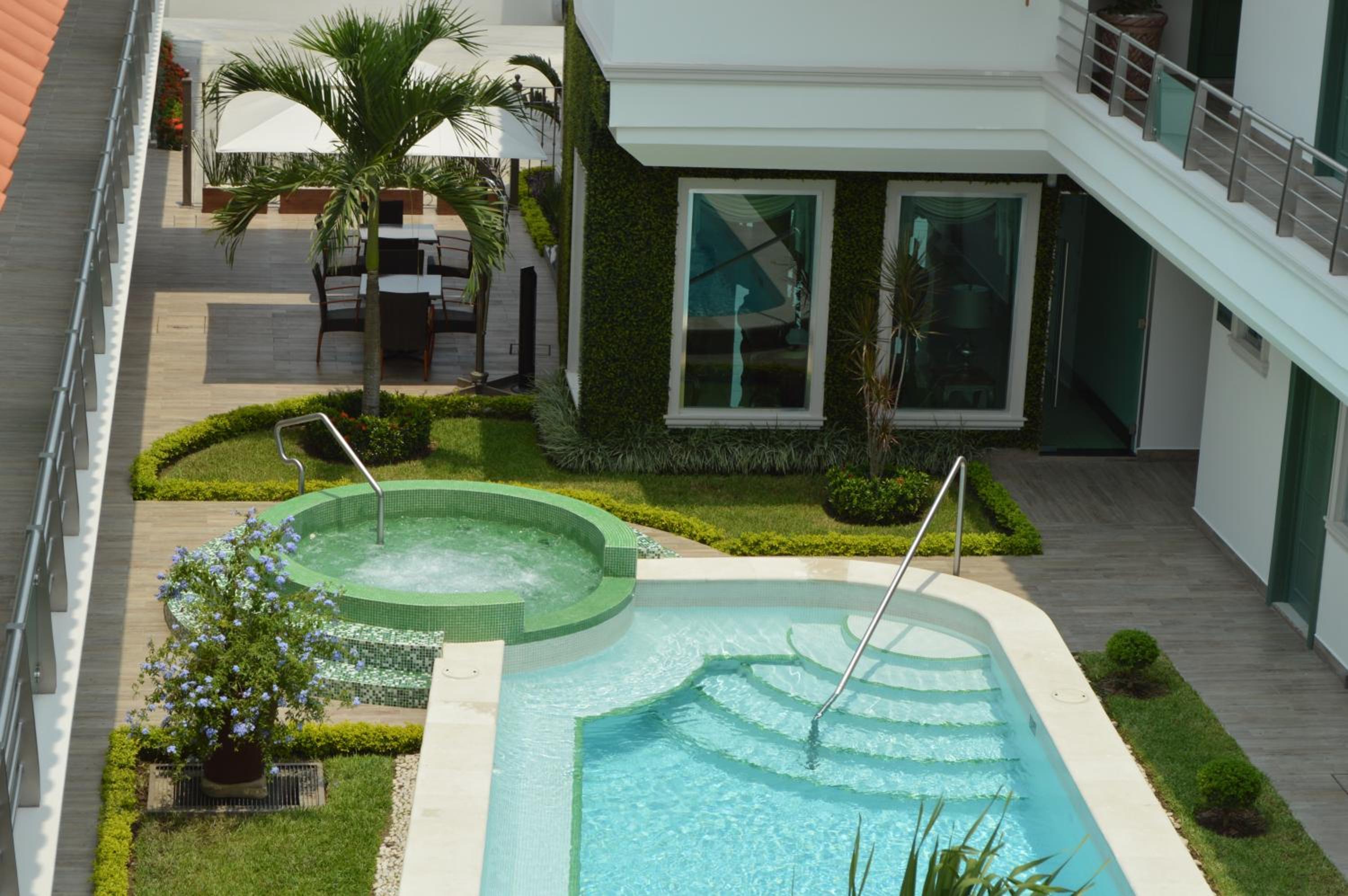 Hotel Villa Magna Poza Rica 42/46