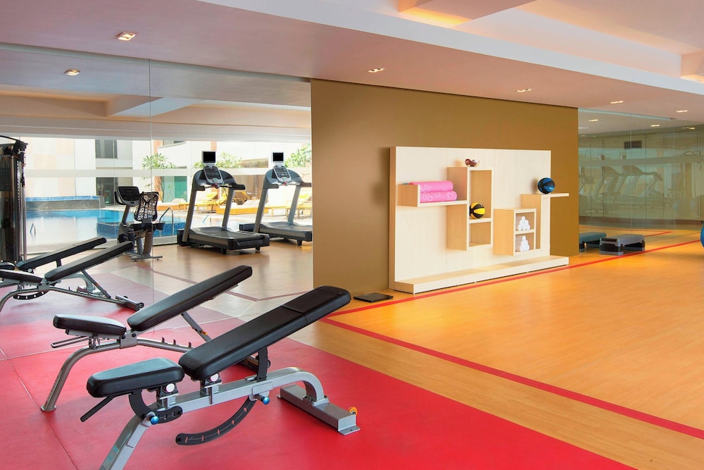 Sheraton Hyderabad Hotel 40/71