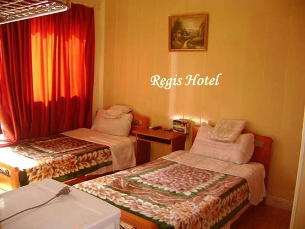 Regis Hotel 16/31