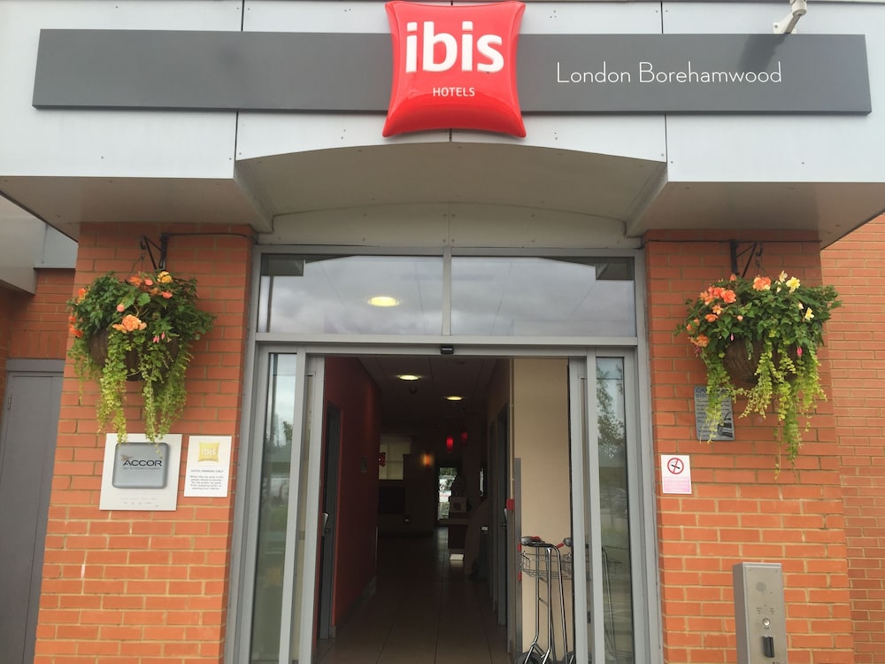 ibis London Elstree Borehamwood 2/60