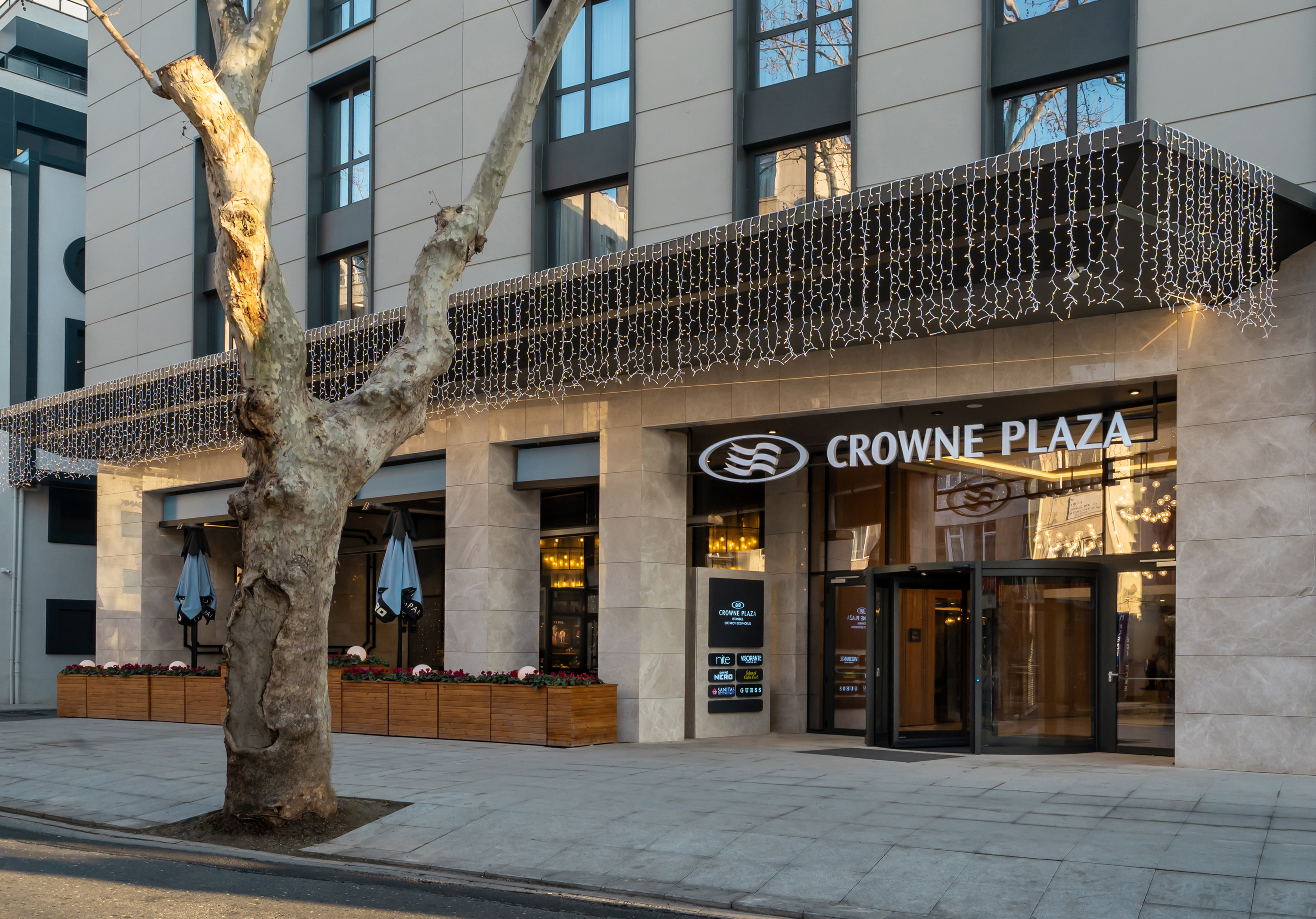 Crowne Plaza Istanbul - Ortakoy Bosphorus 1/30